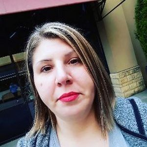 Meet your Posher, Bonnie